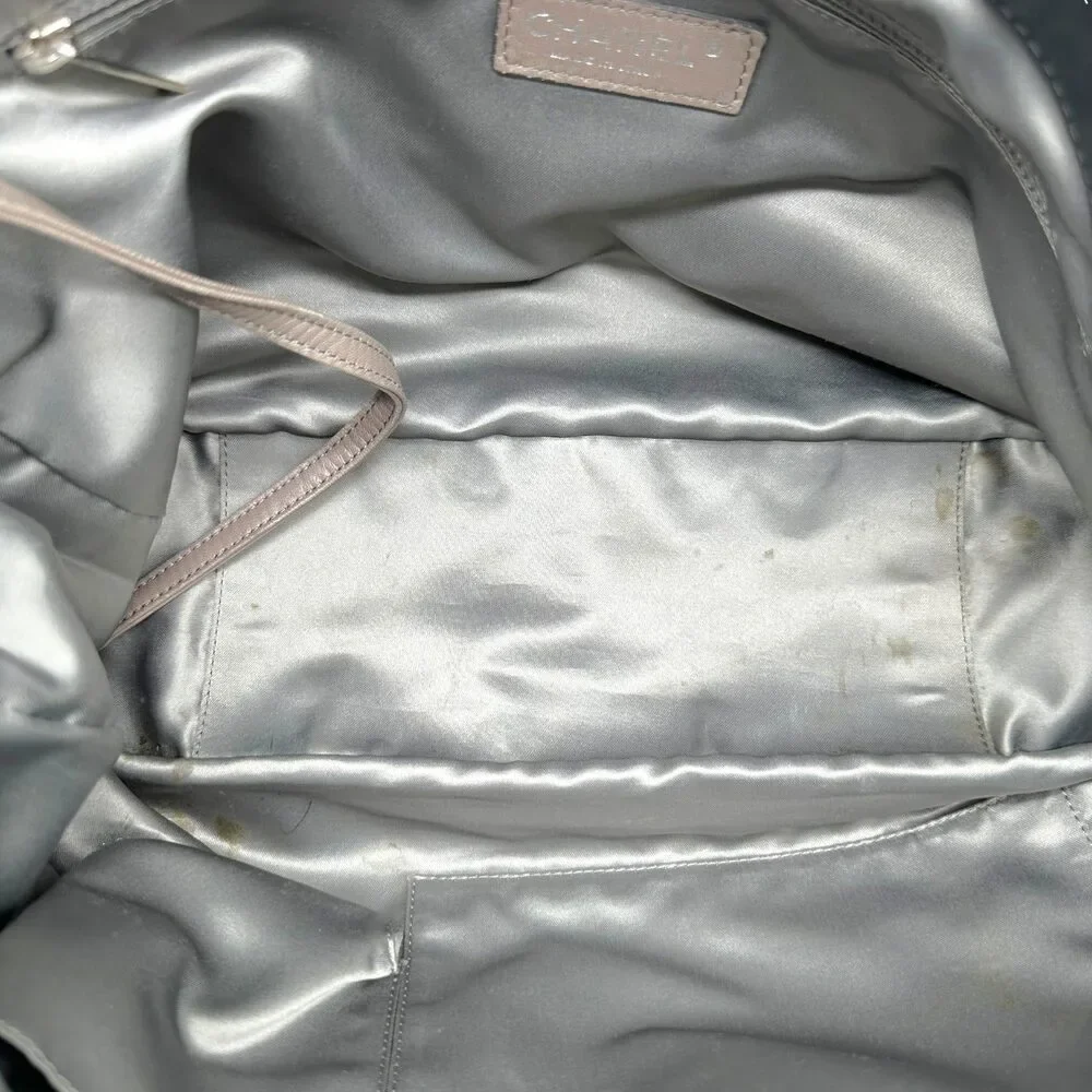 Chanel Black Leather CC Logo Chain Strap Hobo Bag 2006-08
